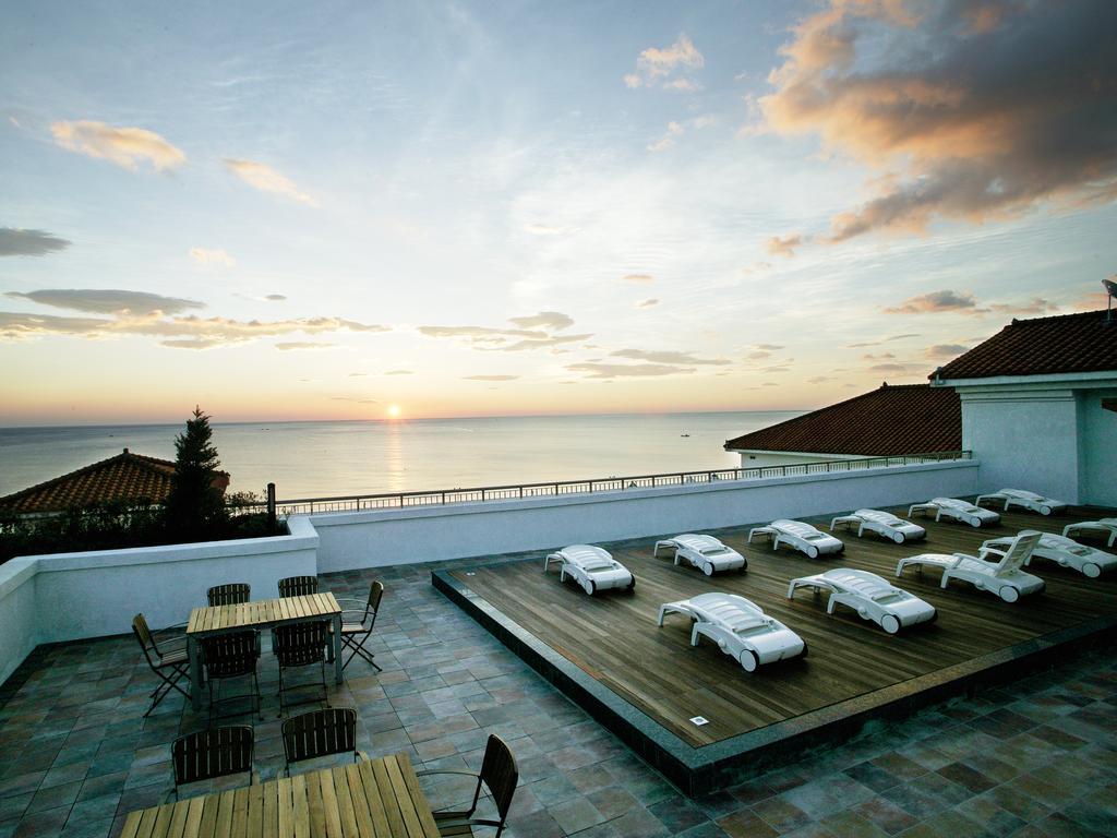 The Suites Hotel Naksan Yangyang Extérieur photo