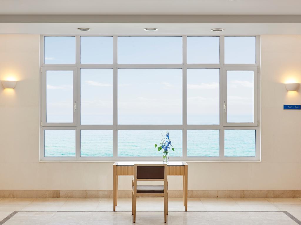 The Suites Hotel Naksan Yangyang Extérieur photo