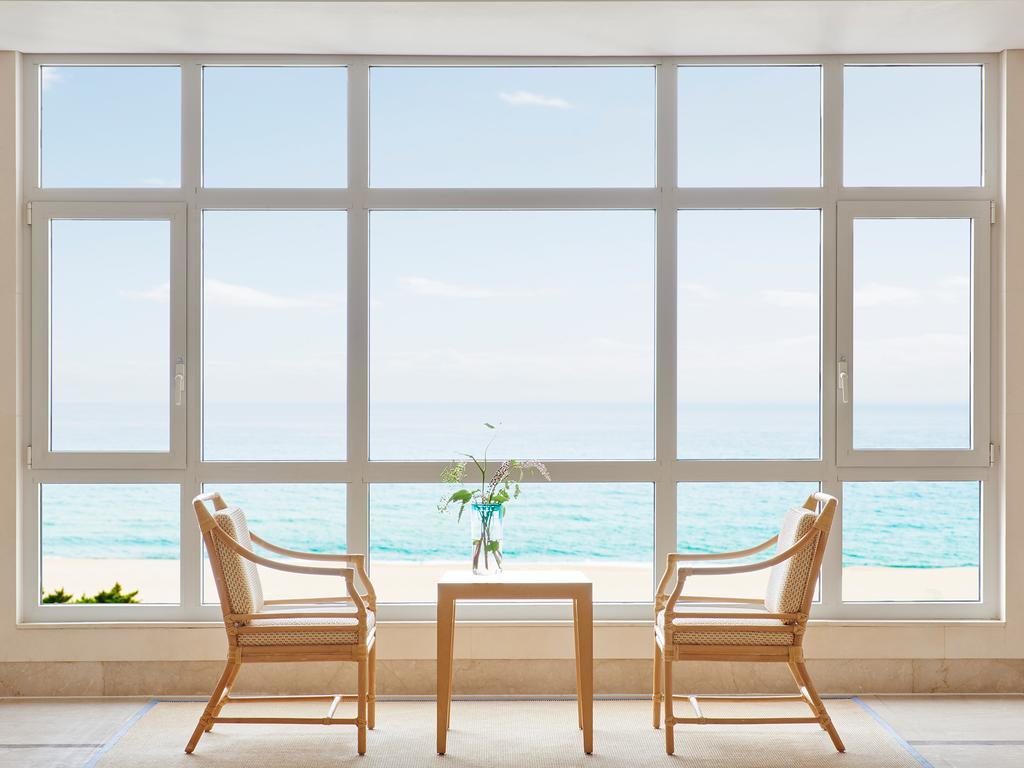 The Suites Hotel Naksan Yangyang Extérieur photo