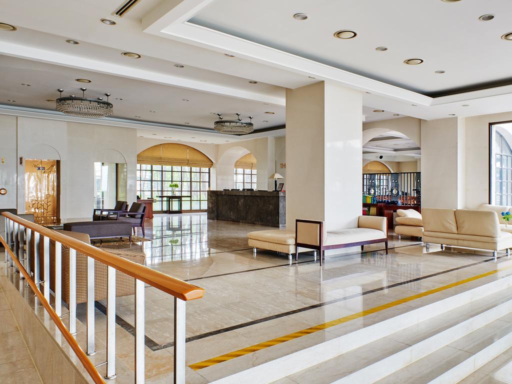The Suites Hotel Naksan Yangyang Extérieur photo