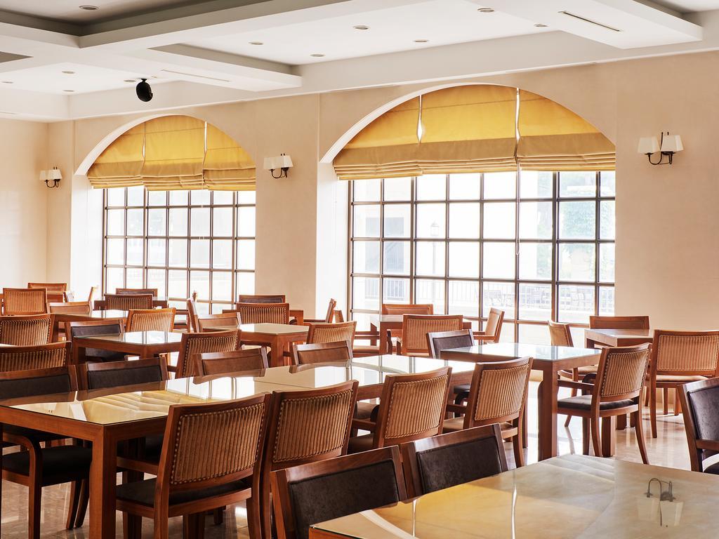 The Suites Hotel Naksan Yangyang Extérieur photo