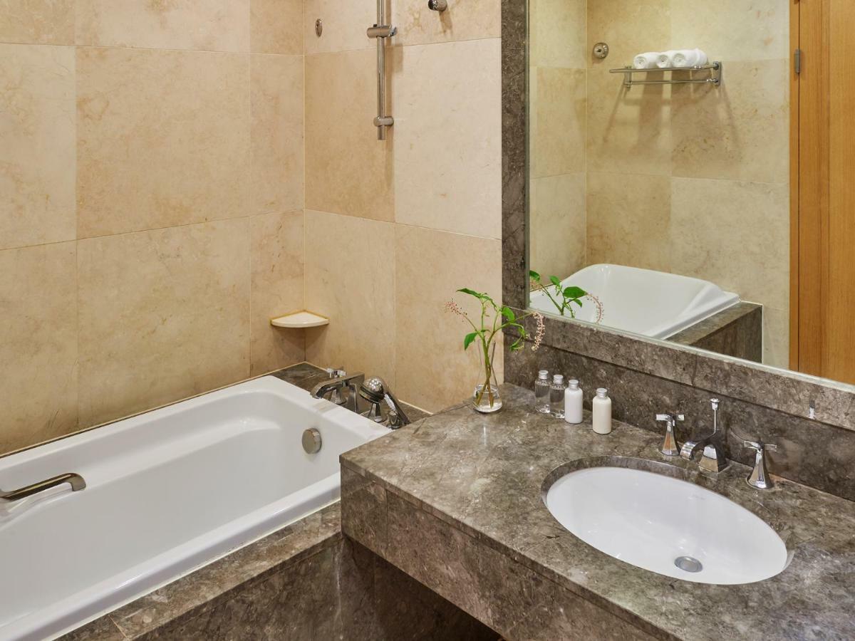 The Suites Hotel Naksan Yangyang Extérieur photo